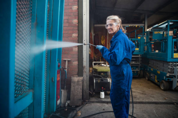 Professional Pressure Washing Services in Negaunee, MI